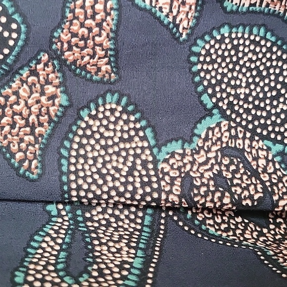 H&M circle full a-line skirt with pockets - Picture 2 of 6